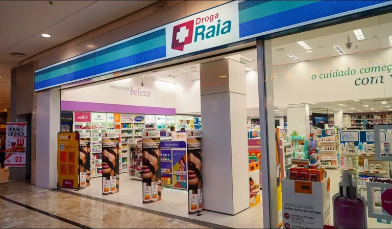 Vaga de emprego de Atendente de Farmácia: Droga Raia